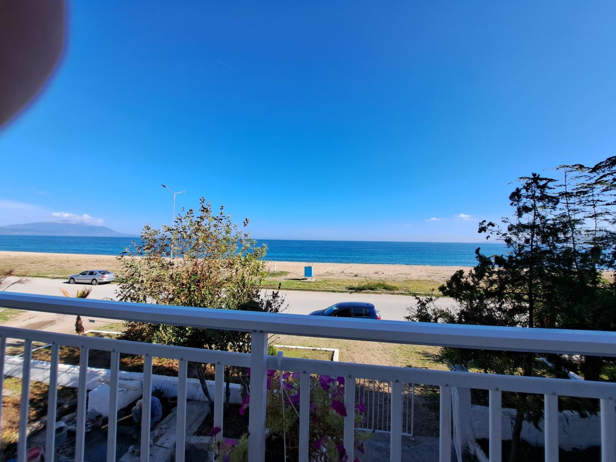 Blue Horizon Apartment Vrasná 外观 照片